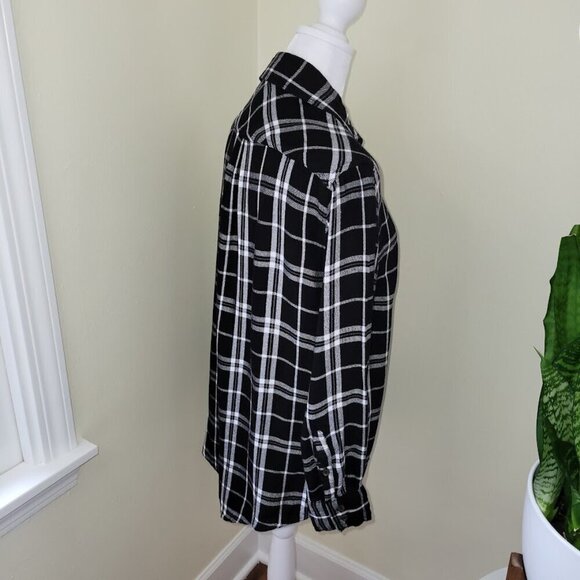 AVA & VIV Black & White Long Sleeve Plaid Flannel Blouse Soft Top Womens Size 0X - Picture 7 of 13